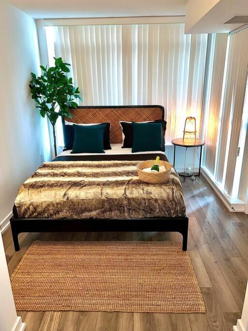 Luxurious Condo In The Center Of Downtown Toronto Extérieur photo