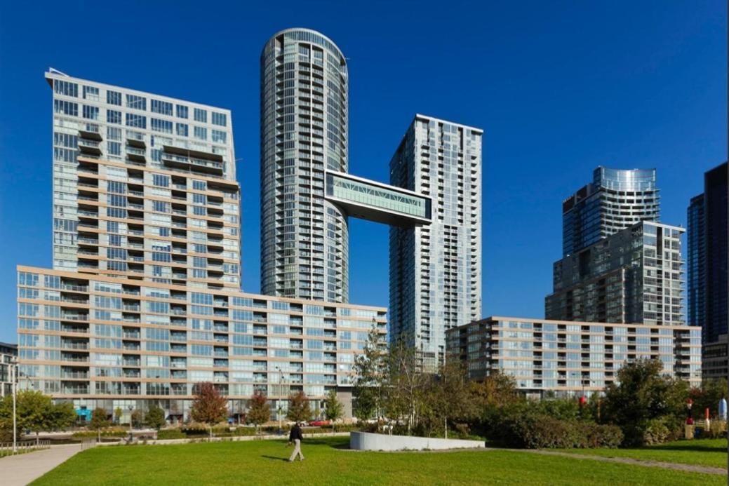 Luxurious Condo In The Center Of Downtown Toronto Extérieur photo